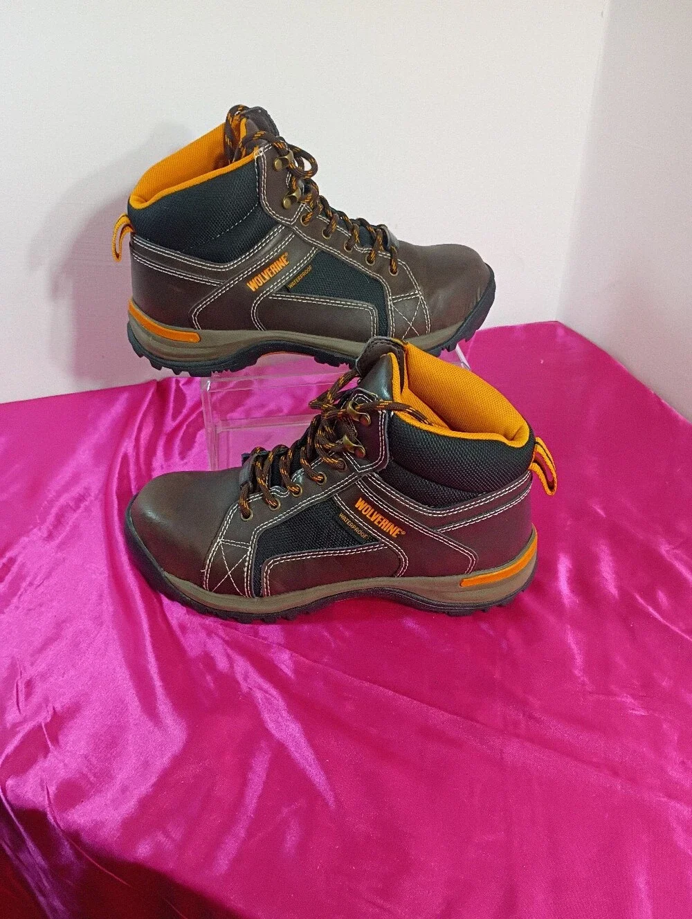 Wolverine Mens SZ 8M Brown Composite Toe Waterproof Hiking Work Boot W10303.